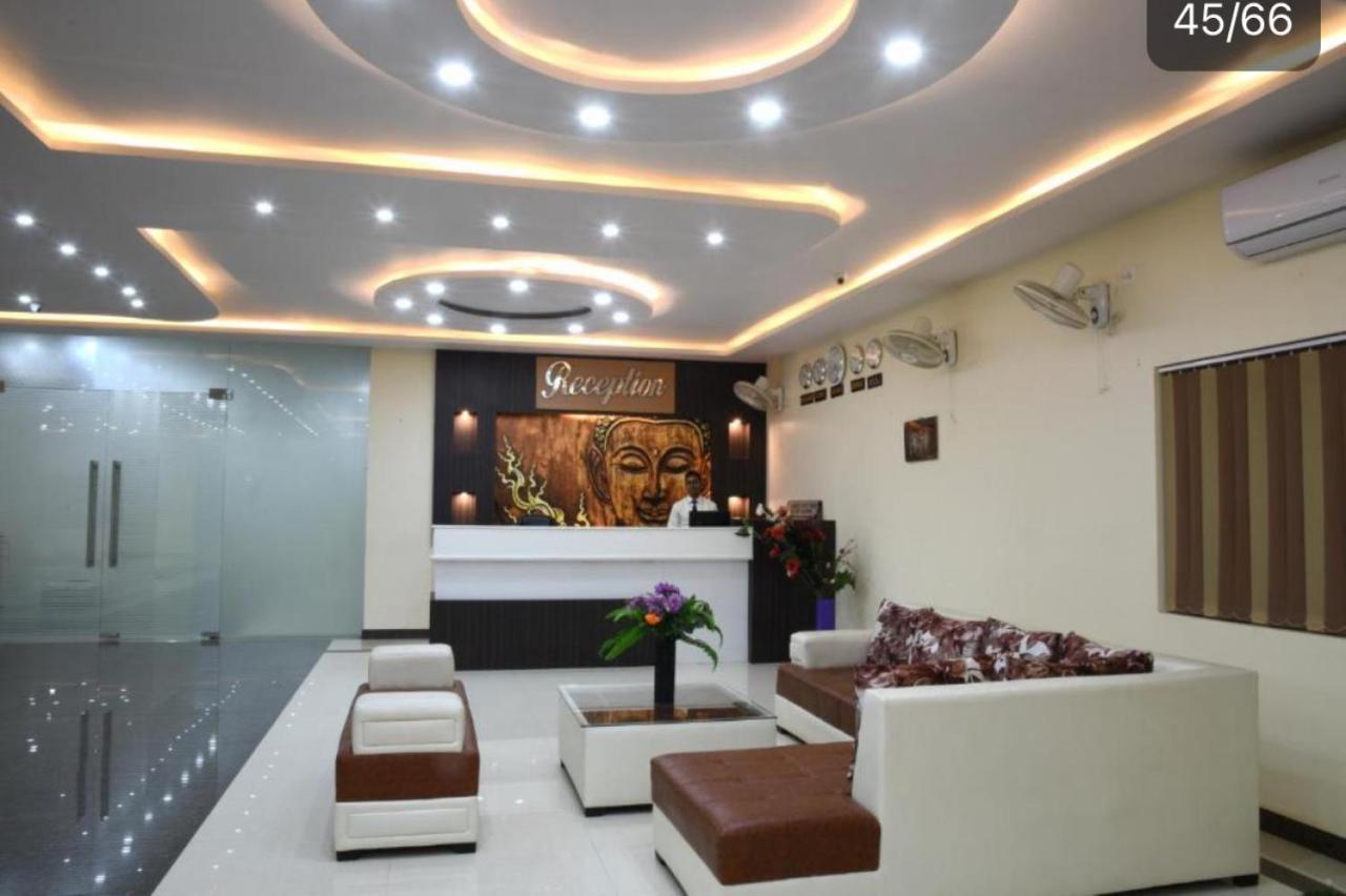 Hotel Mariya International بود جايا المظهر الخارجي الصورة
