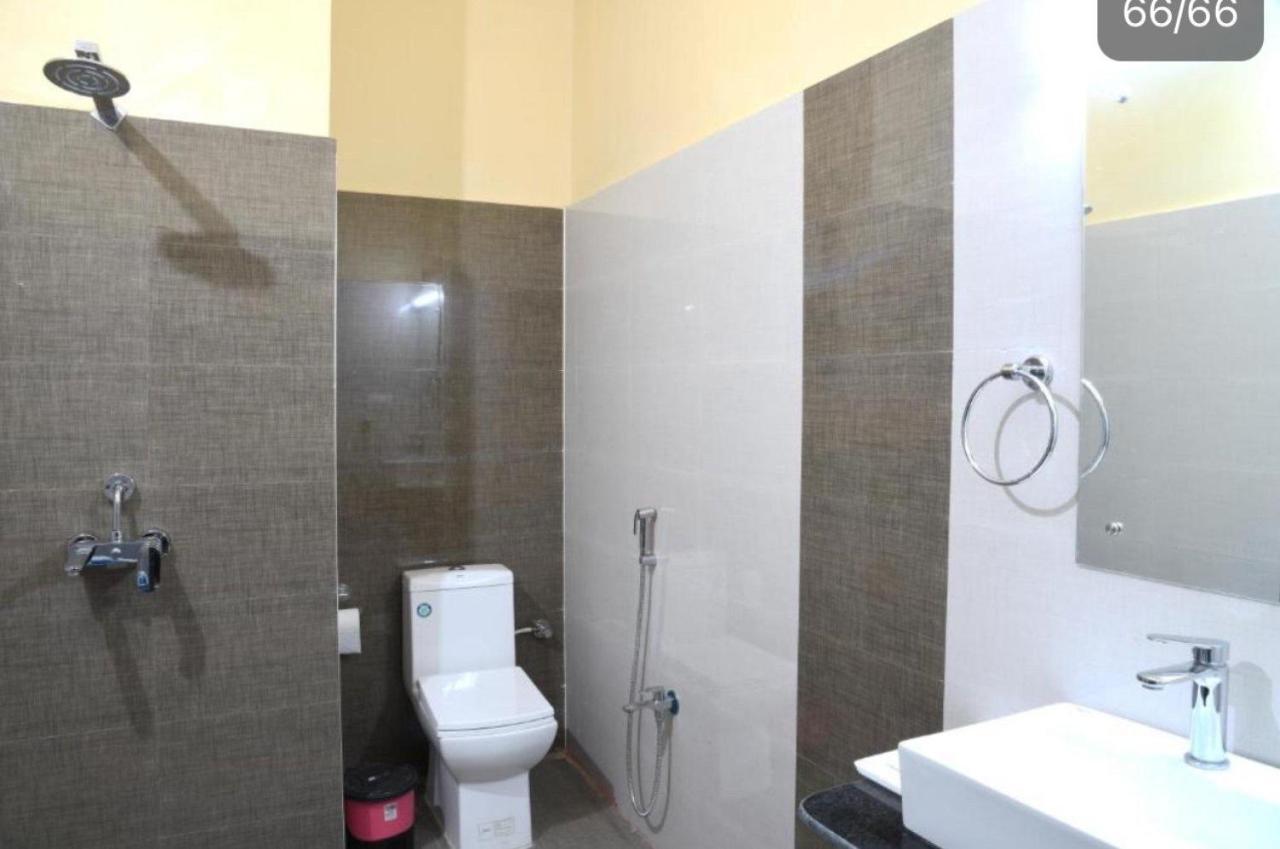 Hotel Mariya International بود جايا المظهر الخارجي الصورة